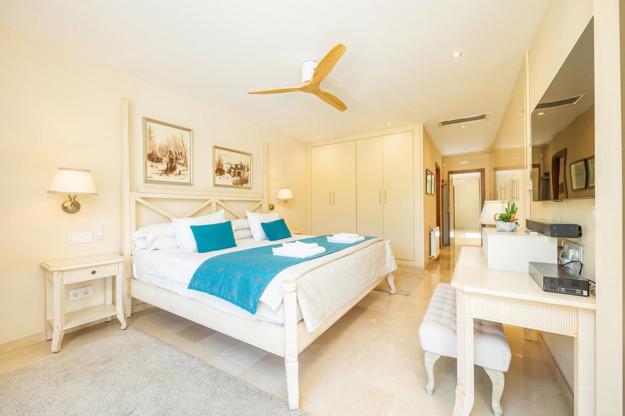 Bellviure Luxury Villa Marratxi Room photo